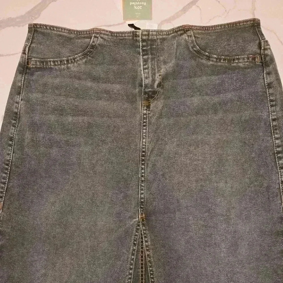 NWT Divided H&M Womens Split Maxi Stretch Jean Skirt Gray Size 12 - Picture 4 of 8